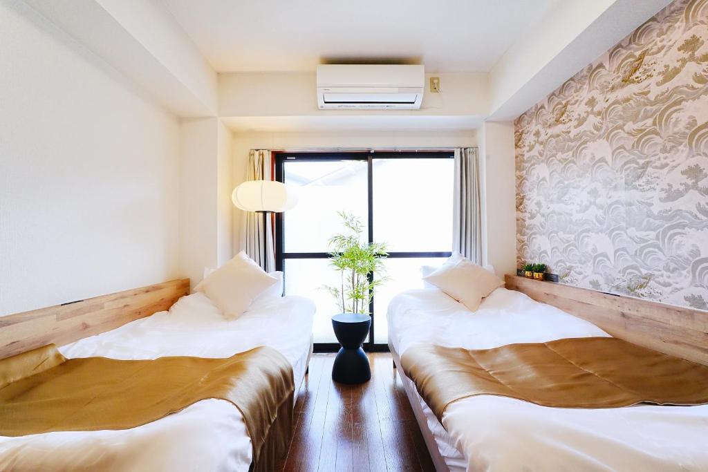 10 minutes to Shibuya by train, 2 beds, great access, Yoyogi Uehara
