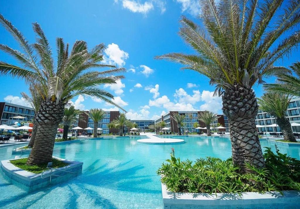 Swimmingpoolen hos eller tæt på Studio Alto Padrão- Porto Life 2 - Muro alto