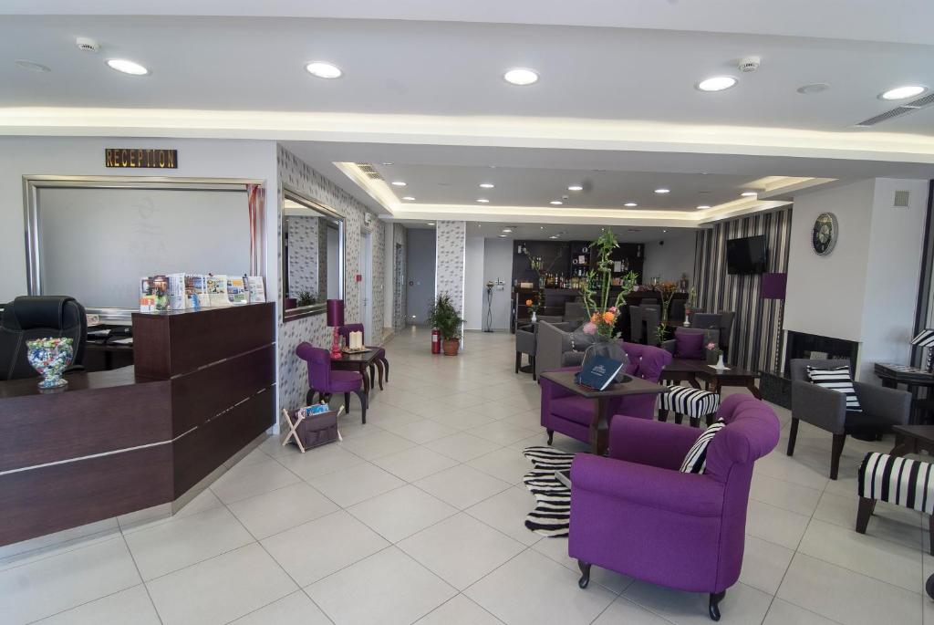 Posezení v ubytování Thea Hotel - Studios & Suites