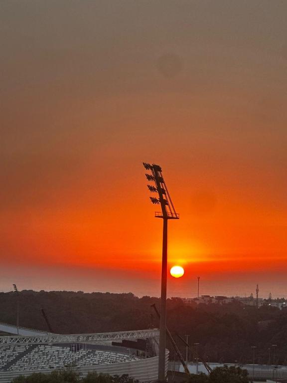 Panda Hay Riad Hay Riad Sunset Studio Stadium View , 5 mind a pied stade moulay ...