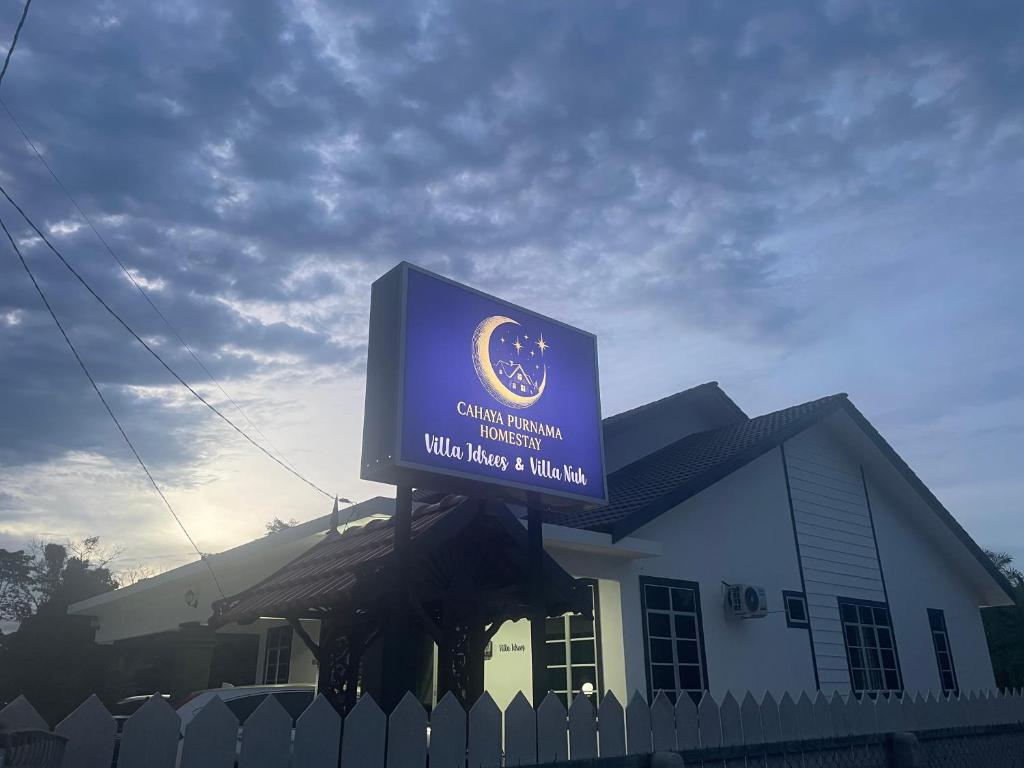 Πιστοποιητικό, βραβείο, πινακίδα ή έγγραφο που προβάλλεται στο Homestay Cahaya Purnama
