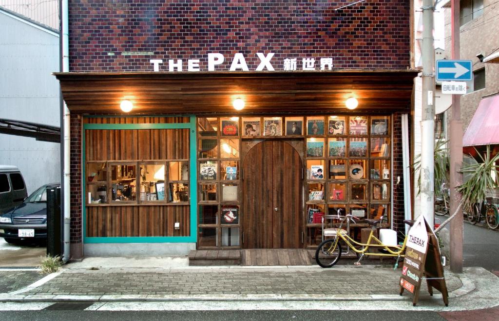 Jízda na kole v ubytování The Pax Hostel nebo okolí