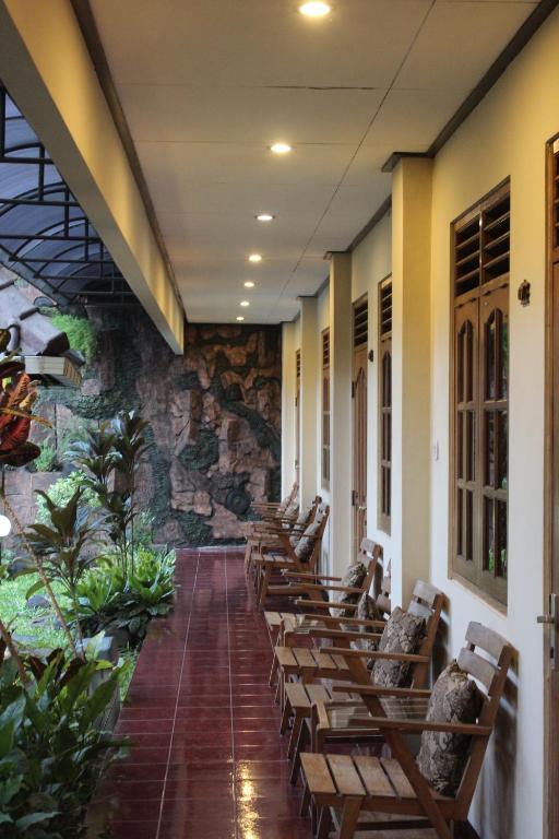 Area soggiorno di Prambanan Guesthouse