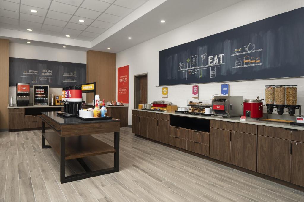 Hampton Inn & Suites Somerset photo