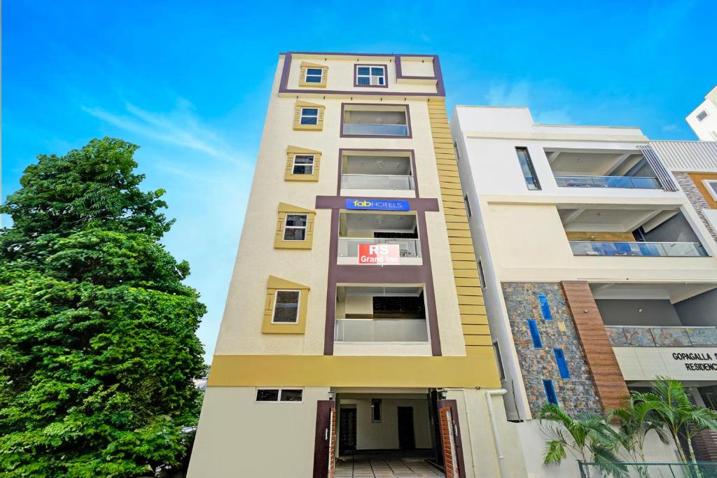 Το κτήριο όπου στεγάζεται  το ξενοδοχείο