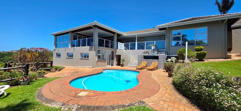 Swimmingpoolen hos eller tæt på Groom's Seacret - Sleeps 10