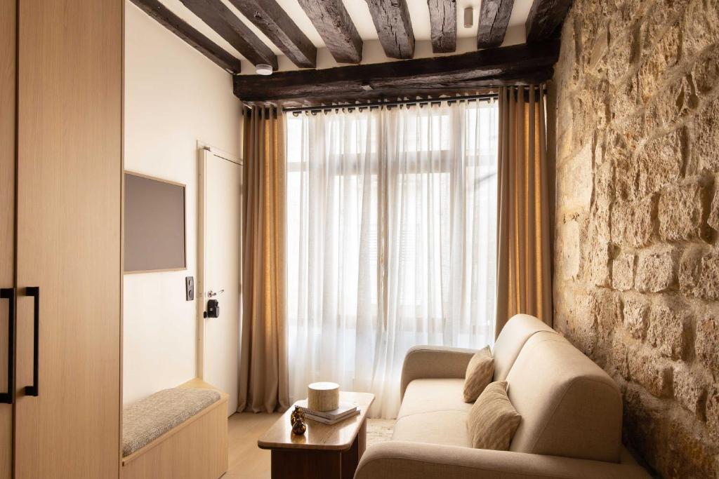 Modern apartment -AC-1BR-4P-Panthéon