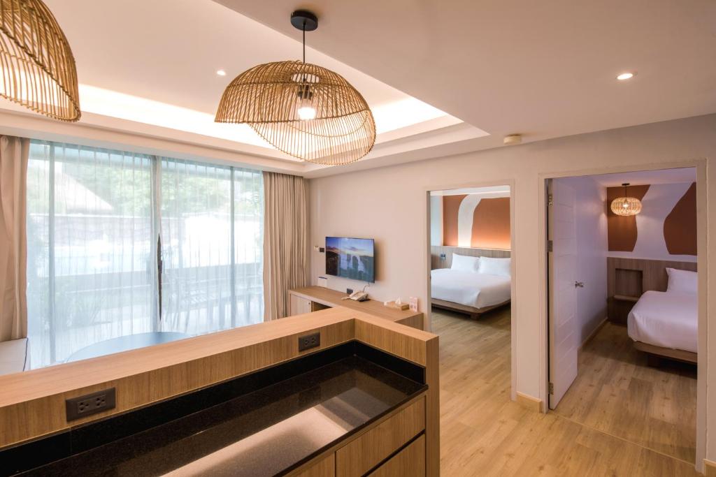 Baan Karon Resort - 17