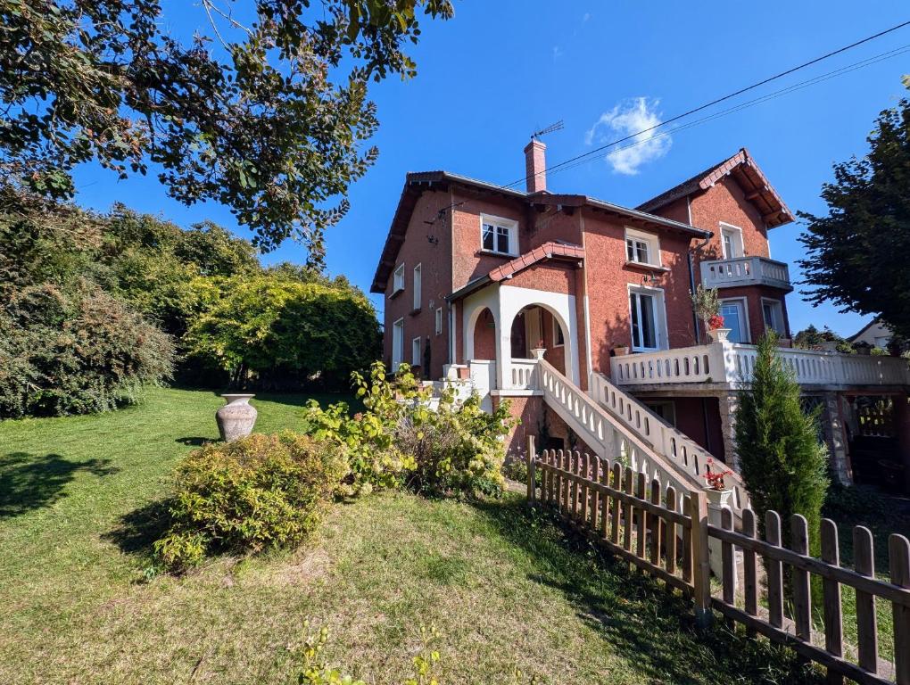 Κήπος έξω από το Chambre 2 Le Domaine des Vignes