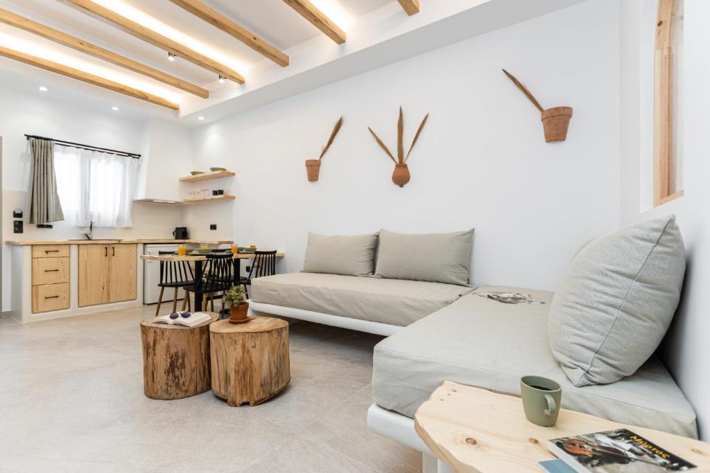 Adama's Suites Naxos - 13