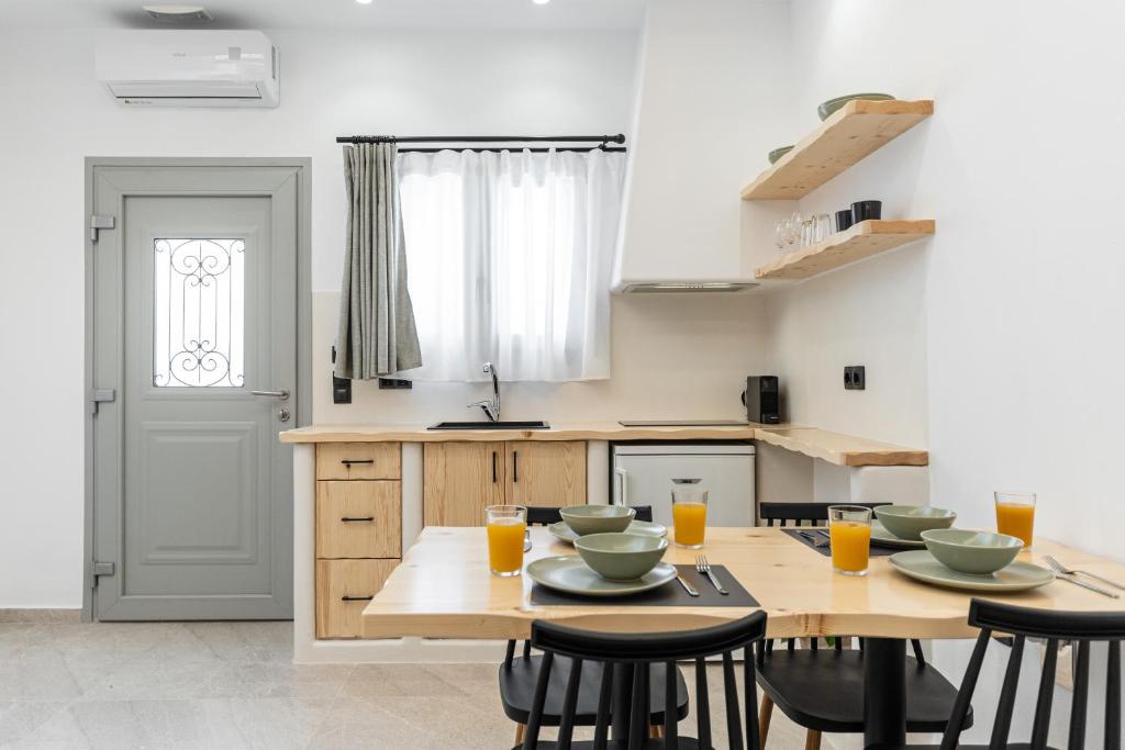 Adama's Suites Naxos - 18