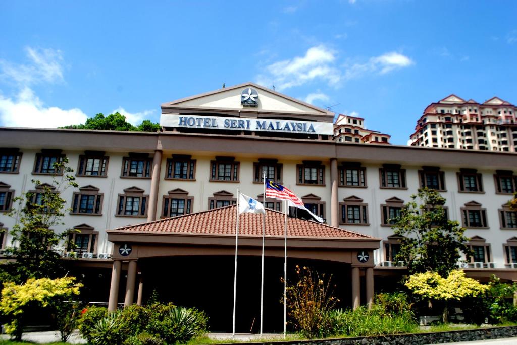 a hotel sign on the front of a building at Hotel Seri Malaysia Genting Highlands in Genting Highlands