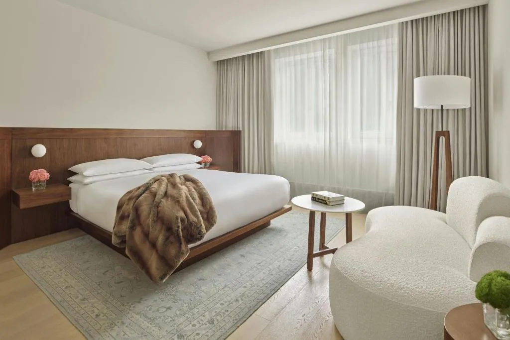 Superior King Room