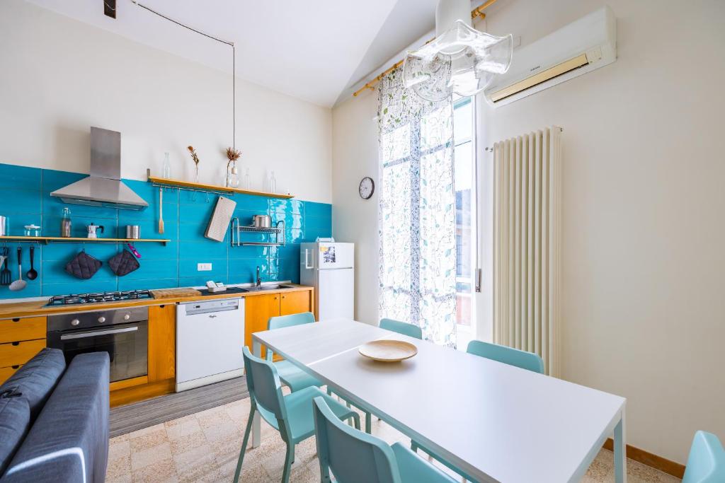 Oasis Flat near San Gregorio Armeno