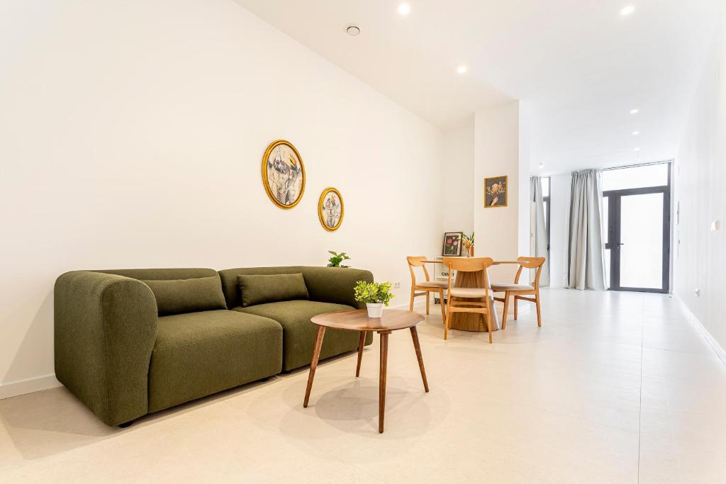 C - Design apartment El Grao close to the beach