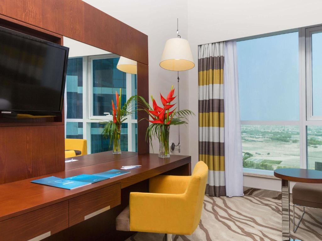Novotel Dubai Al Barsha - 