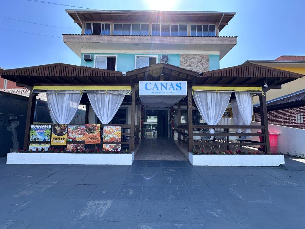 Фотография из галереи CANAS Praia Hotel Lounge во Флорианополисе