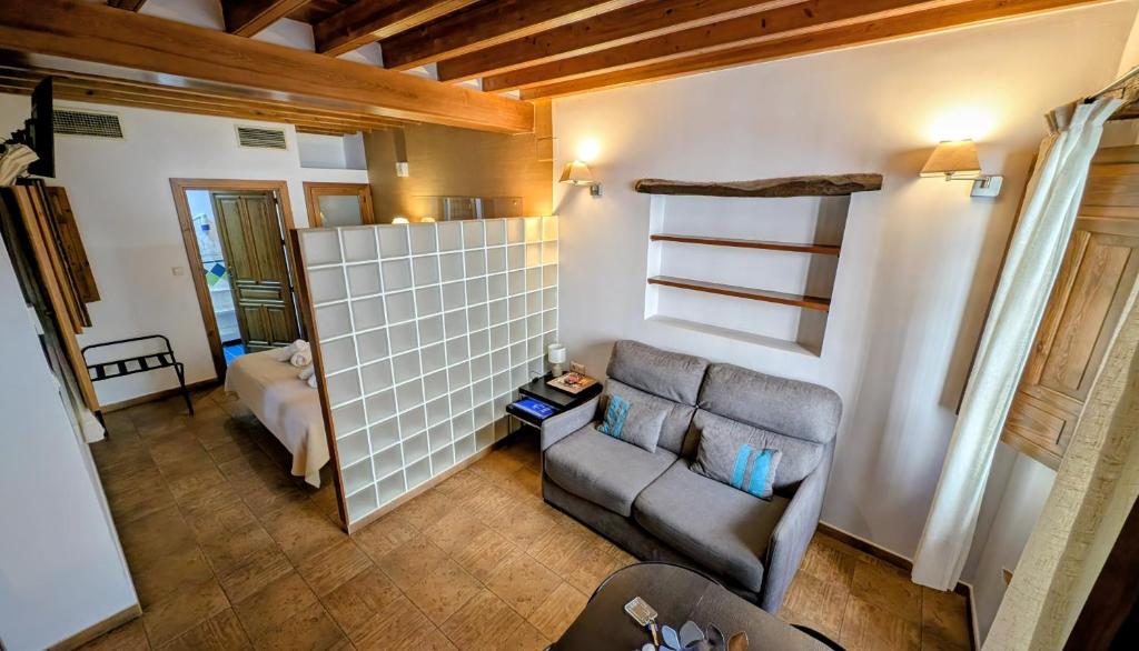 Apartamentos Alhambra - 13