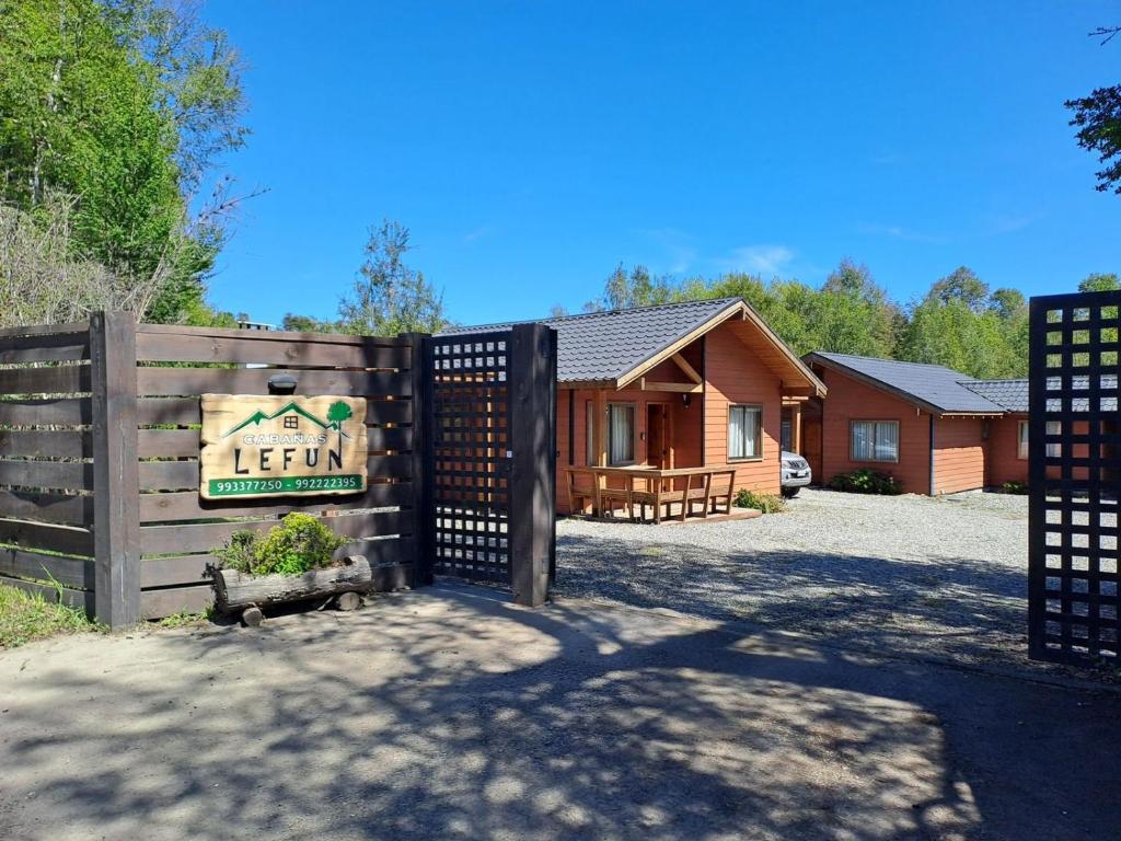 Budova, kde se prázdninový dům nachází