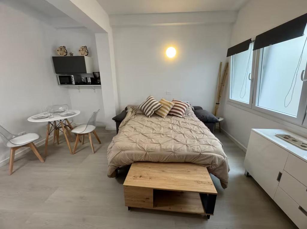 Peaceful Stay at Las Canteras