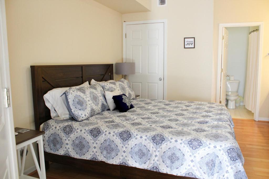 Ένα ή περισσότερα κρεβάτια σε δωμάτιο στο Royal Suite