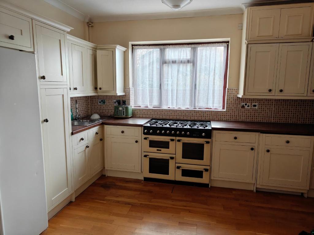 Køkken eller tekøkken på Wilmslow House