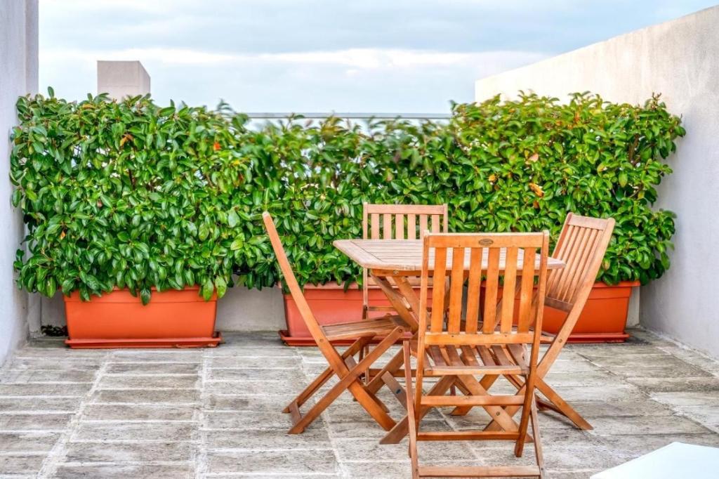 En balkon eller terrasse på Dimore di Matilde -Attico Vistamare
