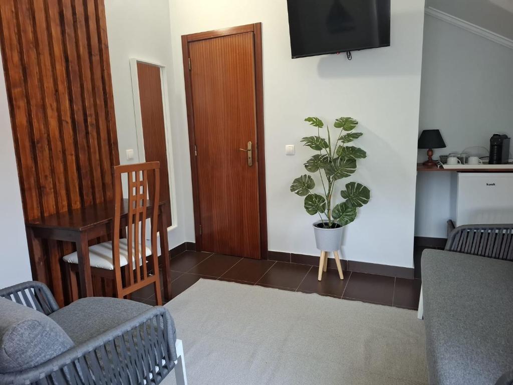 Guesthouse Veríssimo - 14