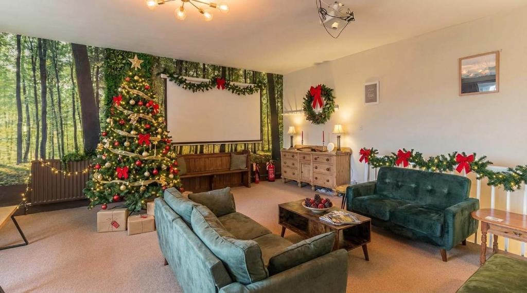 Posezení v ubytování Historic Farmhouse in St Bees Pet friendly