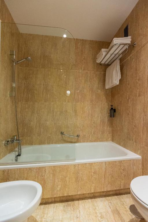 Apartamentos Miguel Angel - One-Bedroom Apartment (2 Adults)