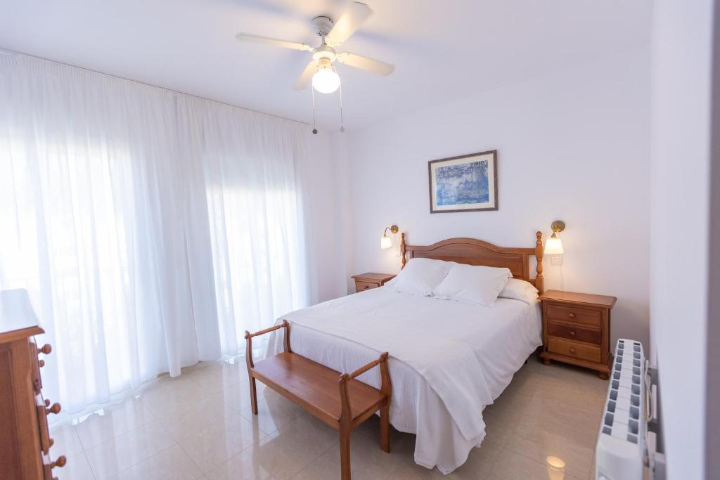 Apartamentos Miguel Angel - Two-Bedroom Apartment (2-4 Adults)