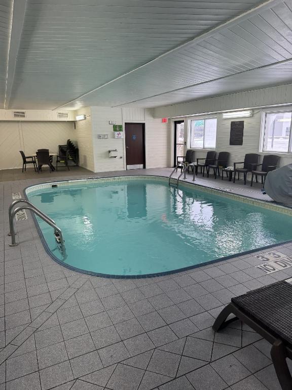 Quality Inn & Suites Green Bay - Ashwaubenon photo