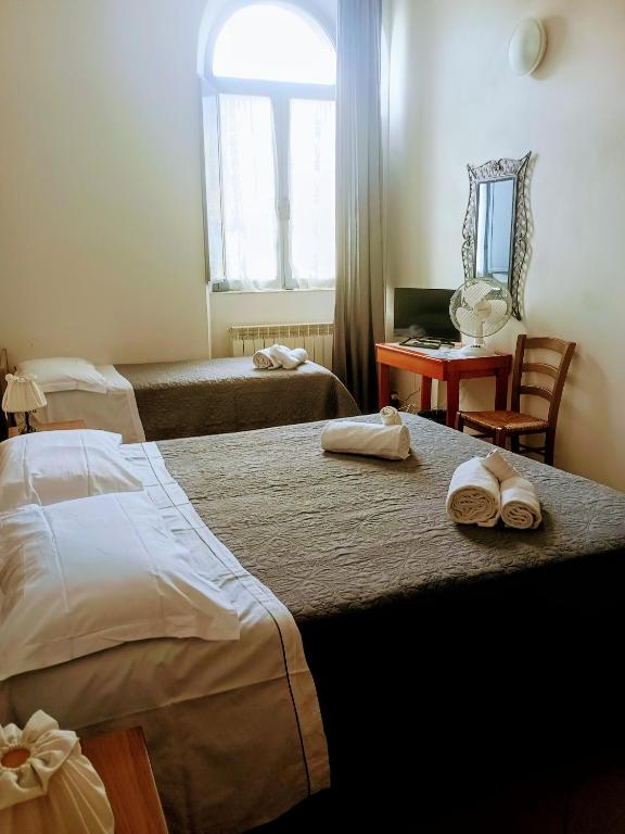 Residenza Pitigliano Gens Petilia - Nuova gestione - Standard Triple Room