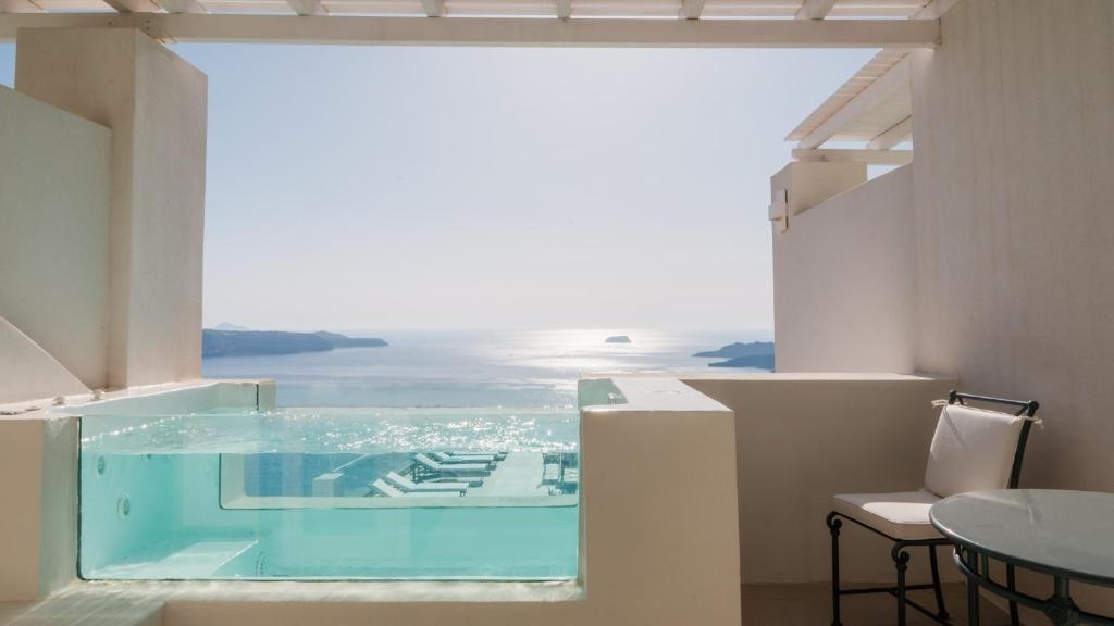 Apeiron Blue Santorini - Sustainable Adults Only 14 Plus - 12