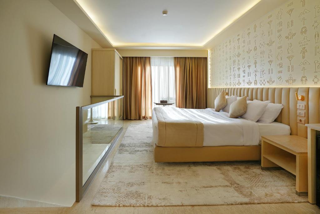 Pyramids Park Resort Cairo - 