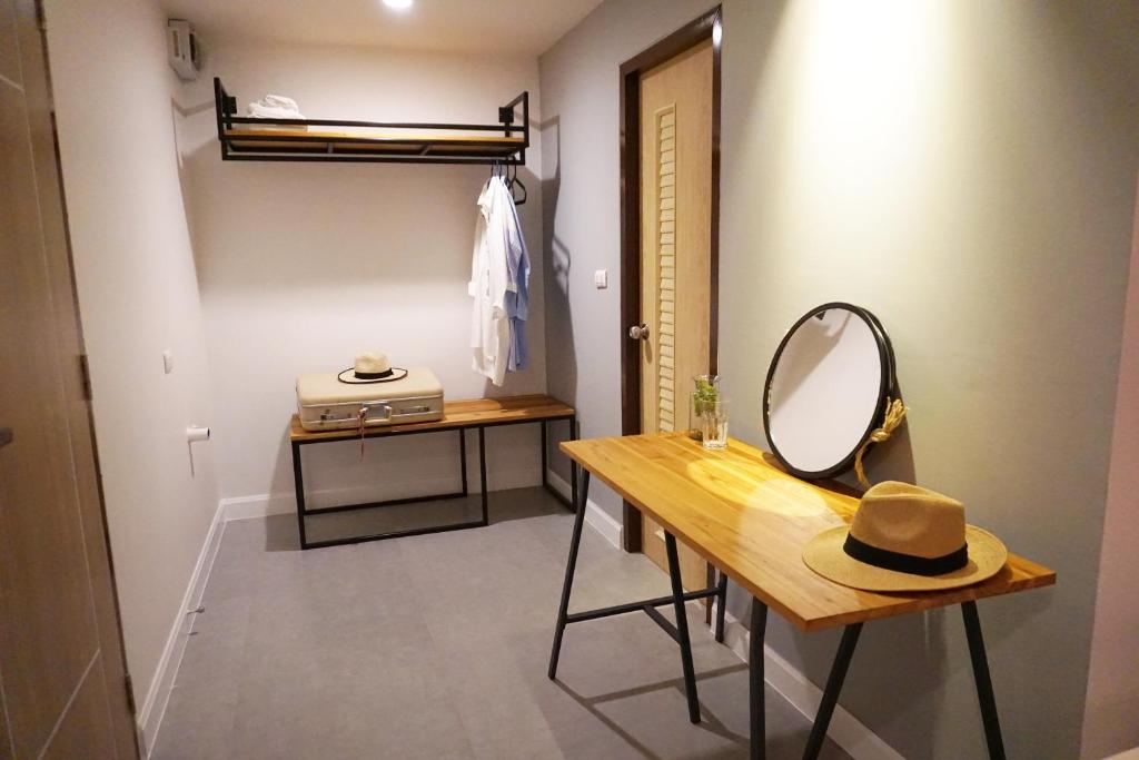 Hansa Bangkok House - 10