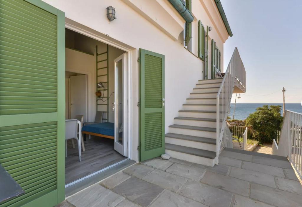 Γενική θέα στη θάλασσα ή θέα στη θάλασσα από  αυτό το διαμέρισμα