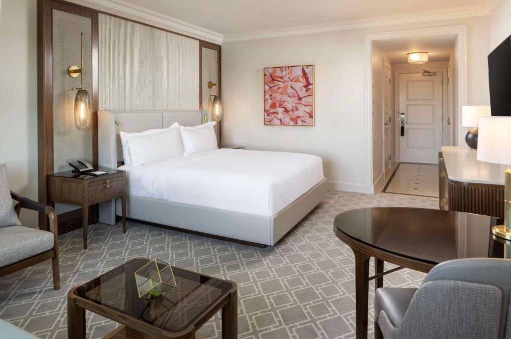 Waldorf Astoria Orlando - An Official Walt Disney World Hotel - 