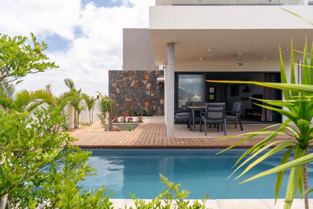 Swimmingpoolen hos eller tæt på Blue Haven