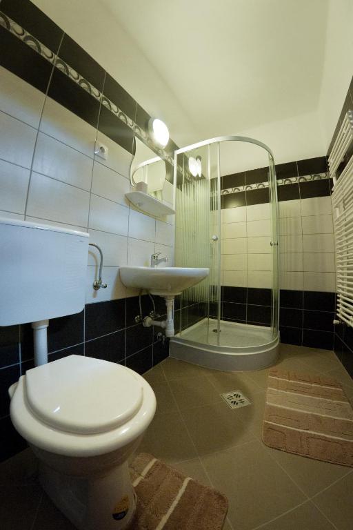 Macskakő Vendégház - Triple Chambre Avec Salle De Bain