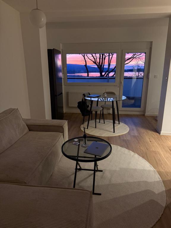 Χώρος καθιστικού στο Konstanz Lakeside Apartment