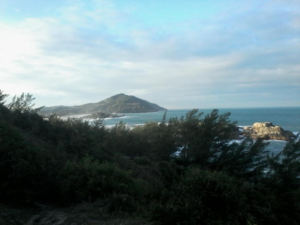  Flats da barrinha da ferrugem a 500mt do mar