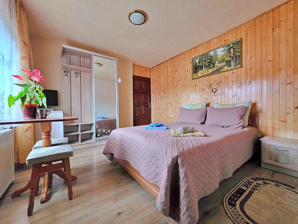 En eller flere senge i et værelse på U Nazara