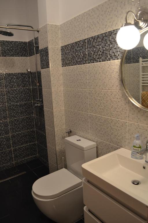 Casa Krone - Pia?a Sfatului - Resim 35