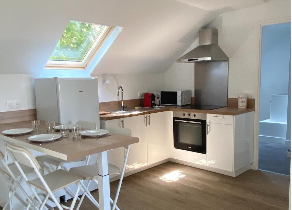 Η κουζίνα ή μικρή κουζίνα στο Welcome Home