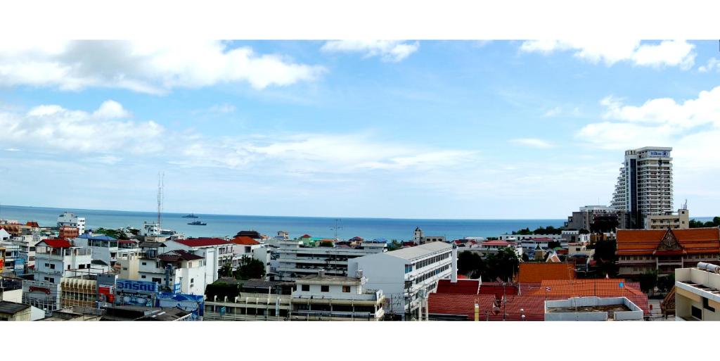 Baan Manthana Hotel, Hua Hin - Resim 28