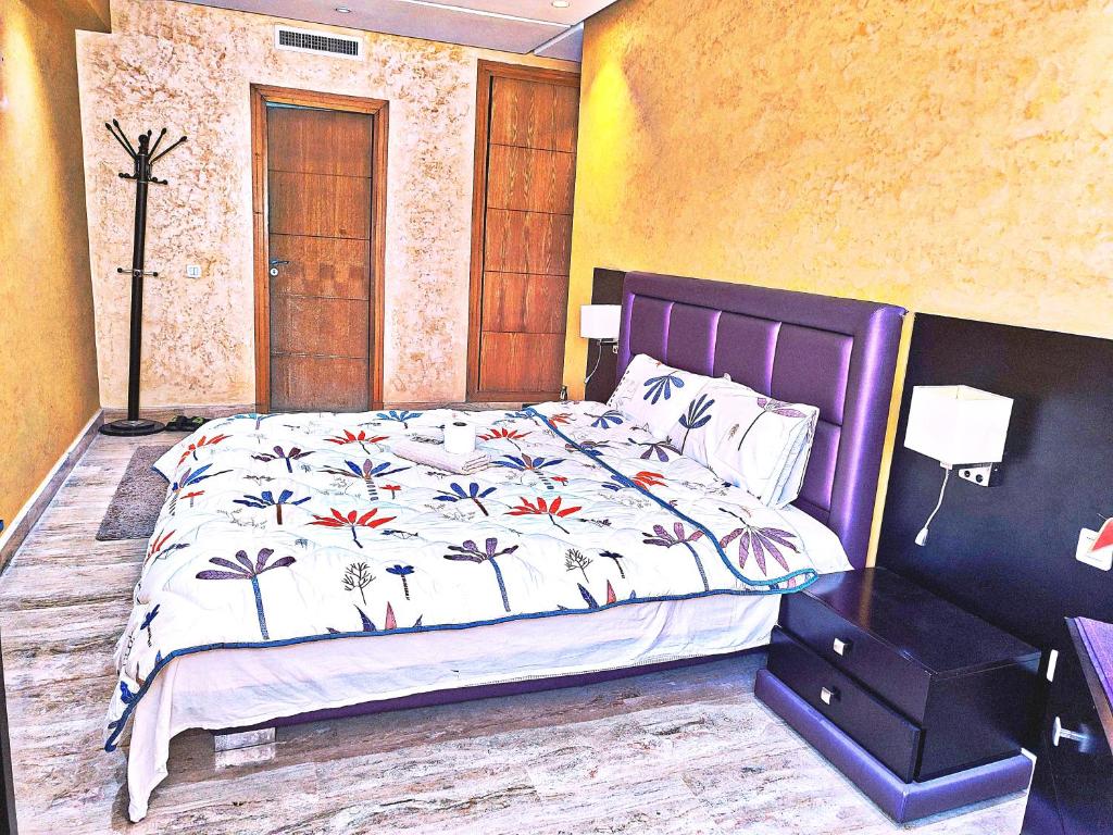 Кровать или кровати в номере Bonheur Au bord de la mère