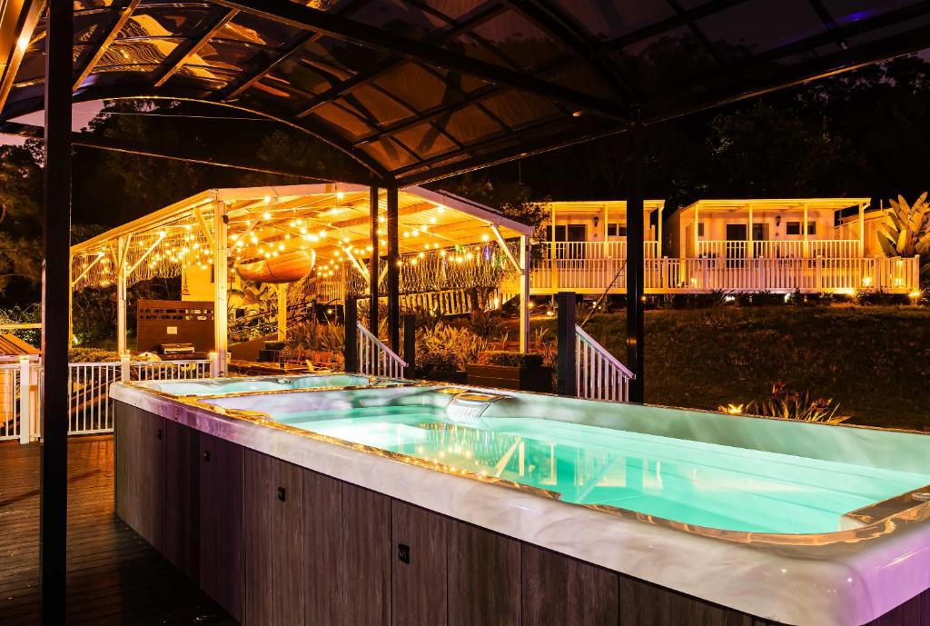 Πισίνα στο ή κοντά στο 6BD Room Near Hawkesbury River