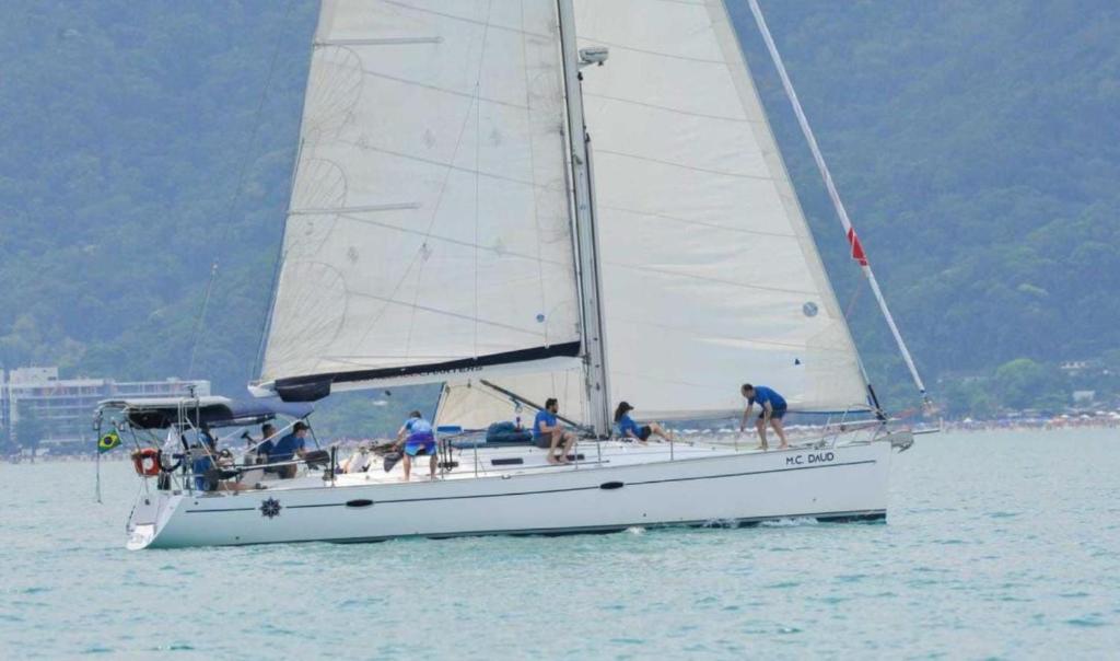 Φυσικό τοπίο κοντά σε αυτό το πλωτό κατάλυμα