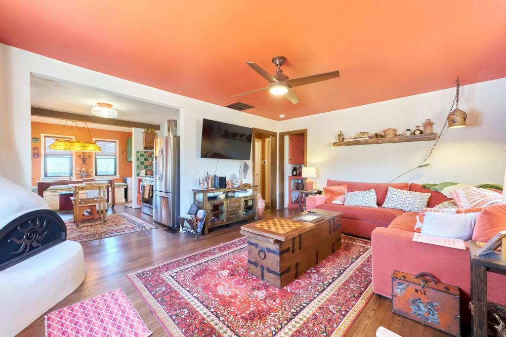 Et opholdsområde på Stay at the Sunburst